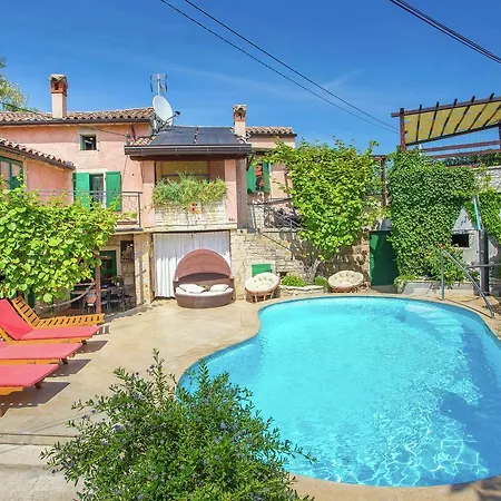 Cozy In With Swimming Pool